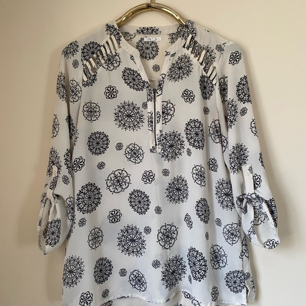 Floral Black and White Women's Top